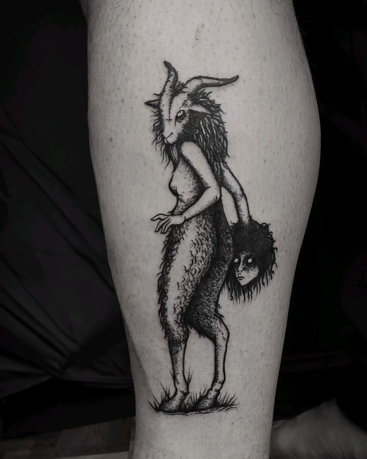 Hình xăm con dê đáng sợ ở bắp chân hình tattoo con dê đáng sợ trên cẳng chân