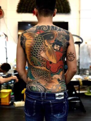 mẫu xăm samurai nhật cổ kín lưng cực độc đáo