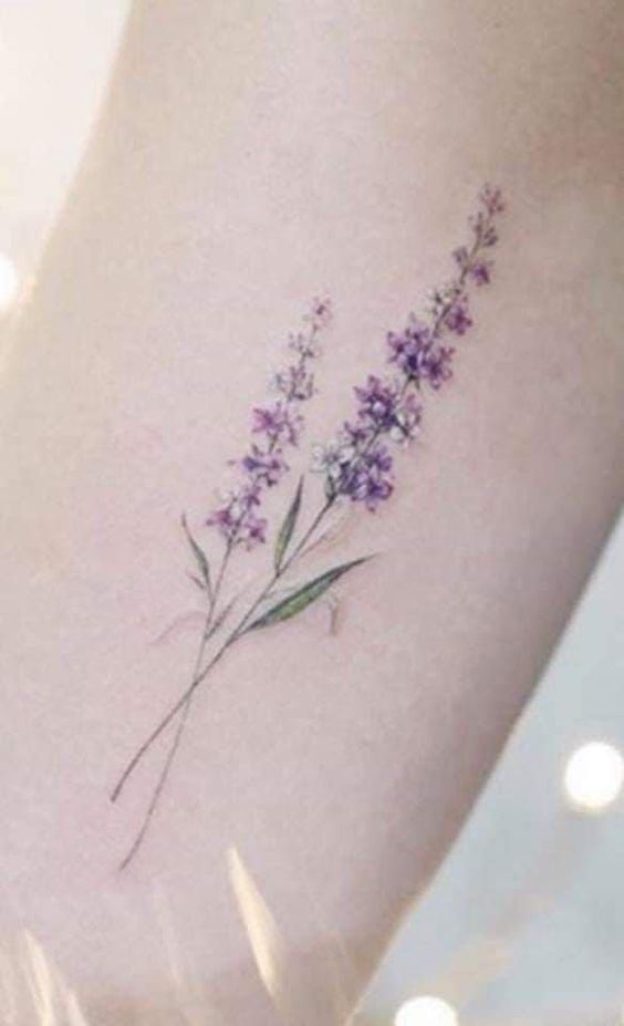 mẫu tattoo hoa ý nghĩa cho nữ