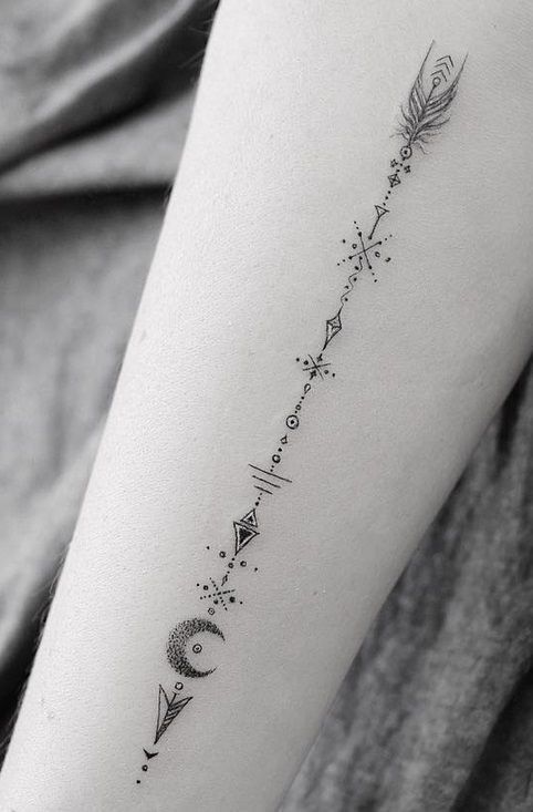 mẫu tattoo cực đẹp cho nữ thể hiện mạnh mẽ