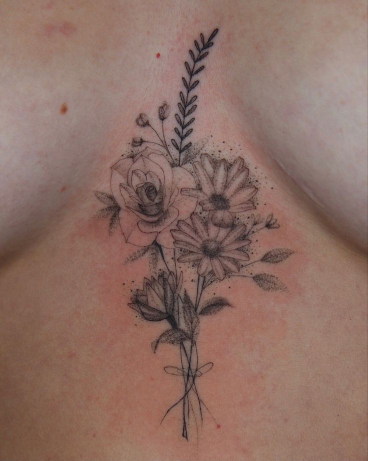 Top 300+ hình xăm khe ngực siêu đẹp và ấn tượng - Genztattoo