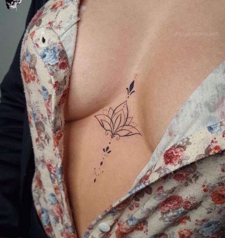Top 300+ hình xăm khe ngực siêu đẹp và ấn tượng - Genztattoo