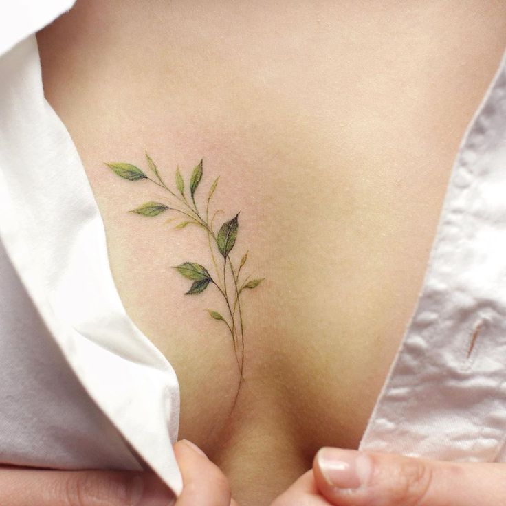Top 300+ hình xăm khe ngực siêu đẹp và ấn tượng - Genztattoo