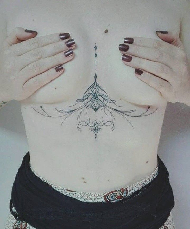 Top 300+ hình xăm khe ngực siêu đẹp và ấn tượng - Genztattoo