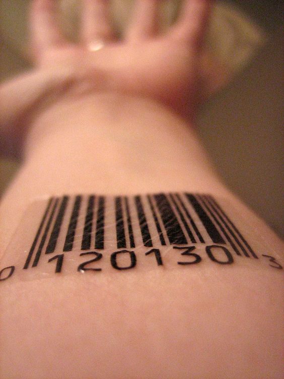 Top 101+ hình xăm mã vạch chất lừ và độc đáo - Genztattoo
