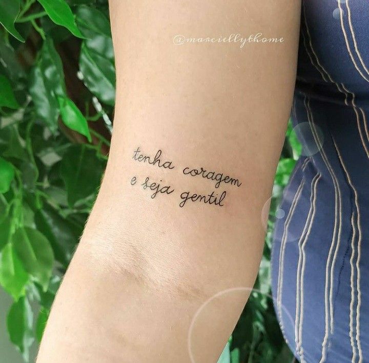 Tổng hợp 666+ hình xăm chữ ở bắp tay đẹp, độc đáo - Genztattoo