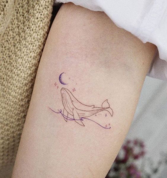 hình xăm cá voi và mặt trăng nhỏ Top 200 hình xăm cute dễ thương cho nam và nữ - Genztattoo