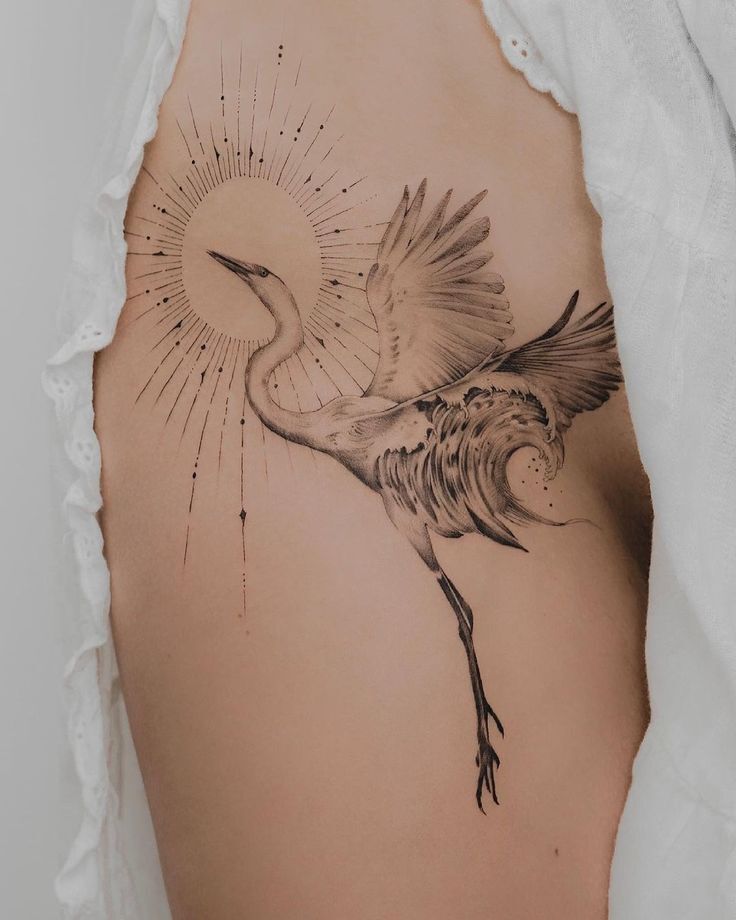 mẫu tattoo con hạc ý nghĩa mẫu tattoo con hạc ý nghĩa