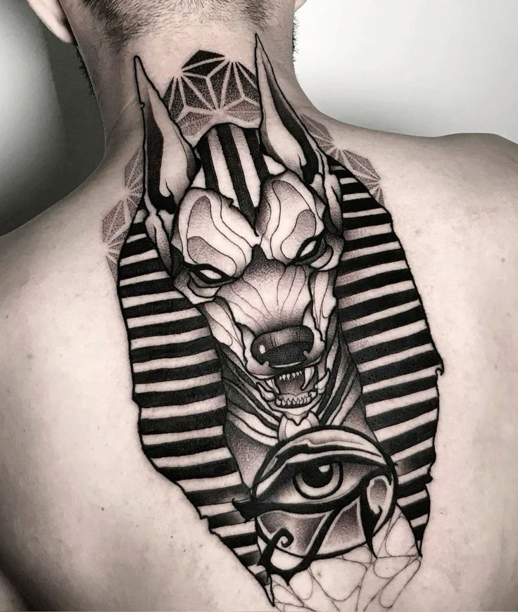 hình xăm anubis ngầu ở lưng hình xăm anubis ngầu ở lưng