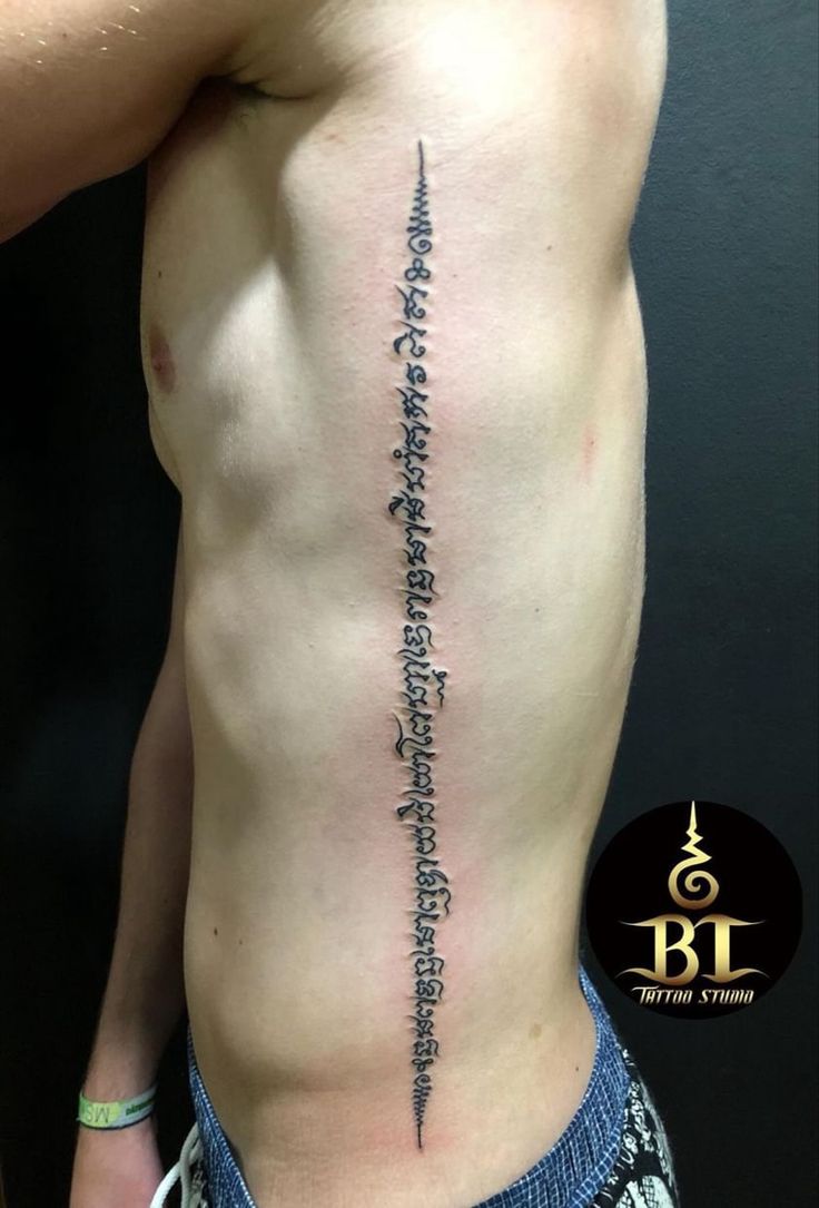 Hình xăm Khmer chạy dọc theo bên hông Top 444+ hình xăm chữ Khmer cho người thích độc lạ - Genztattoo