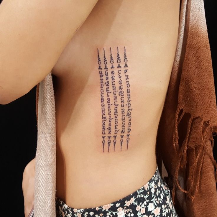 Hình xăm Khmer ở bên hông Top 444+ hình xăm chữ Khmer cho người thích độc lạ - Genztattoo