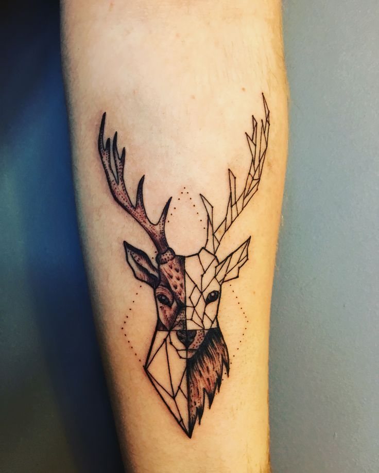 độc lạ kiểu tattoo hươu trên cẳng tay độc lạ kiểu tattoo hươu trên cẳng tay