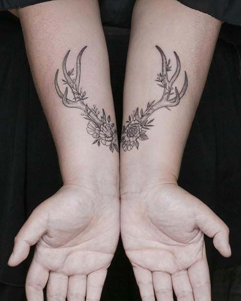 tattoo cặp sừng hươu trên cẳng tay tattoo cặp sừng hươu trên cẳng tay