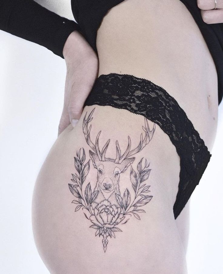 cuốn hút với mẫu tattoo hươu trên bắp đùi cuốn hút với mẫu tattoo hươu trên bắp đùi
