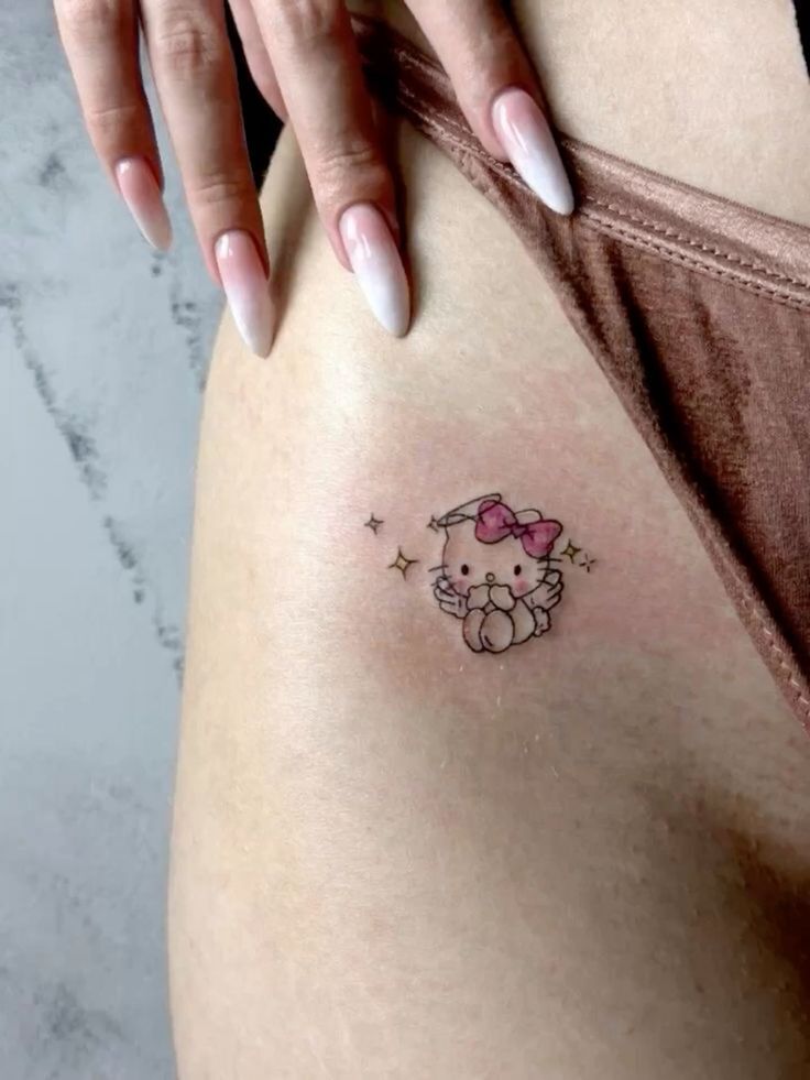 mẫu xăm thiên thần hello kitty mini