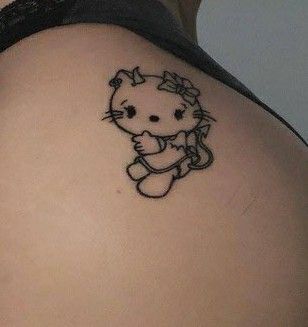 mẫu xăm hello kitty cá tính cho nữ