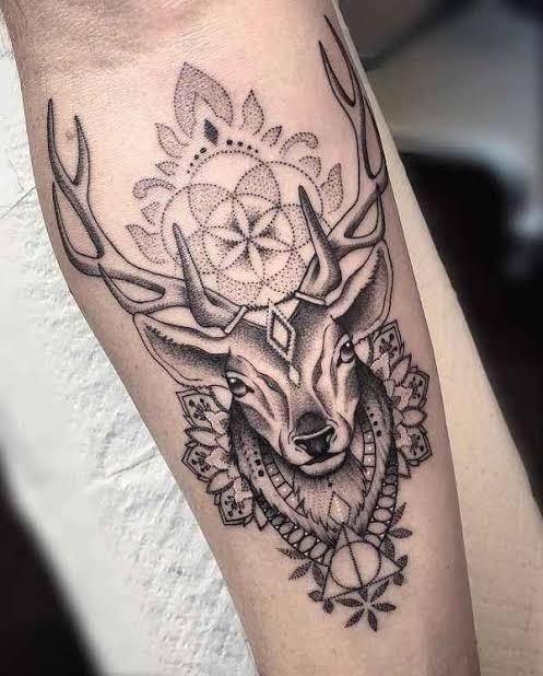 Top 666+ hình xăm con nai đầy tinh tế và thu hút - Genztattoo