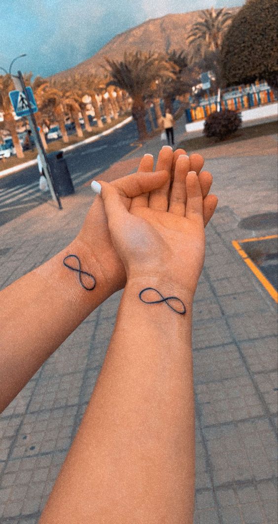 hình xăm vô cực cho cặp đôi Top 600+ hình xăm couple siêu ngầu và cá tính - Genztattoo