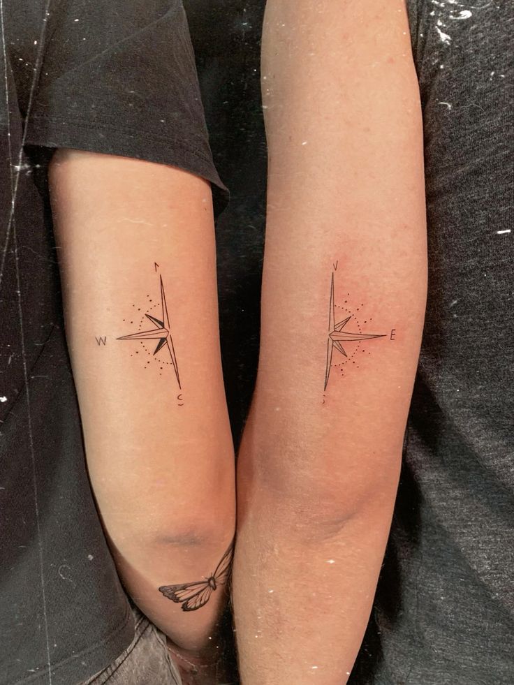 hình xăm la bàn trên cánh tay cho cặp đôi Top 600+ hình xăm couple siêu ngầu và cá tính - Genztattoo