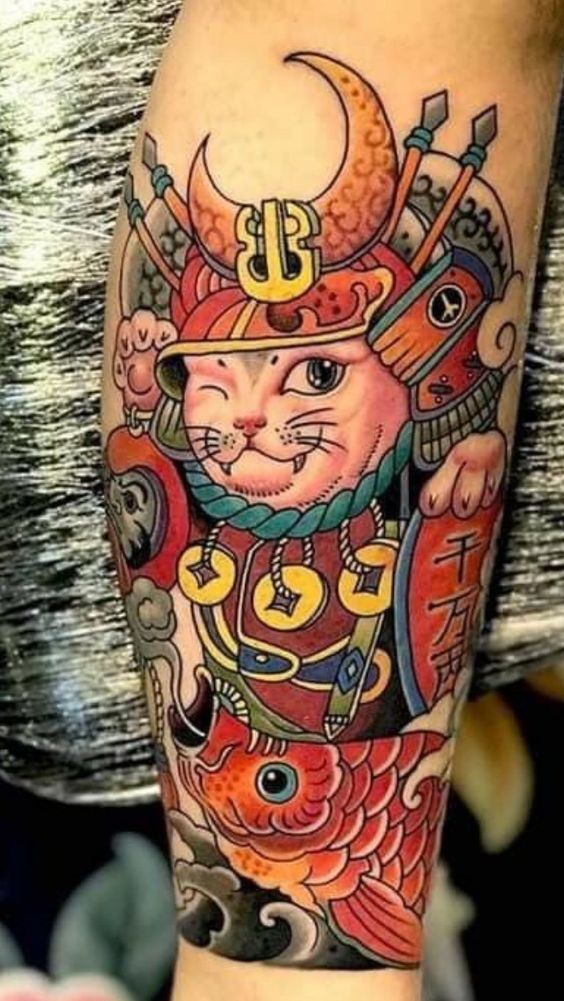 hình xăm mèo thần tài samurai và cá chép cho khách hình xăm mèo thần tài samurai và cá chép cho khách