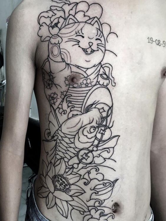 tattoo mèo thần tài kết hợp các chép và hoa sen tattoo mèo thần tài kết hợp các chép và hoa sen