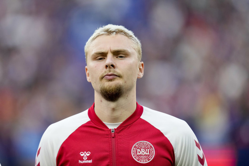 Tiểu sử của cầu thủ Victor Nelsson hiện đang chơi cho AS Roma