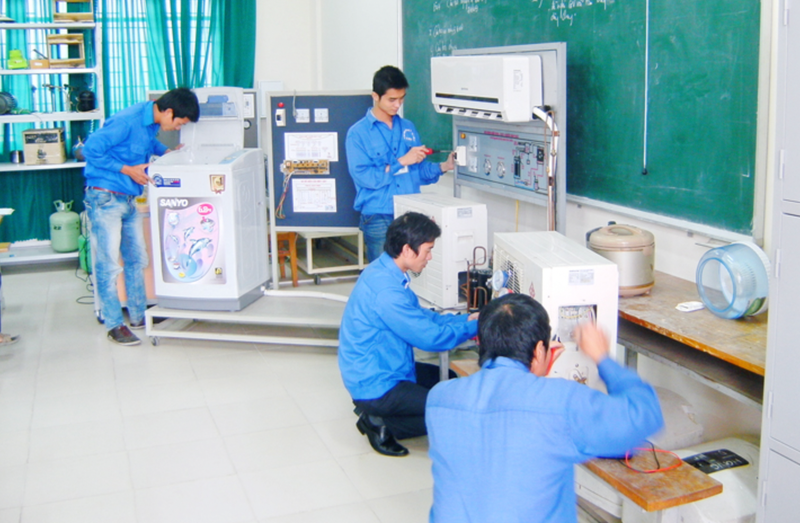Học nghề làm lạnh