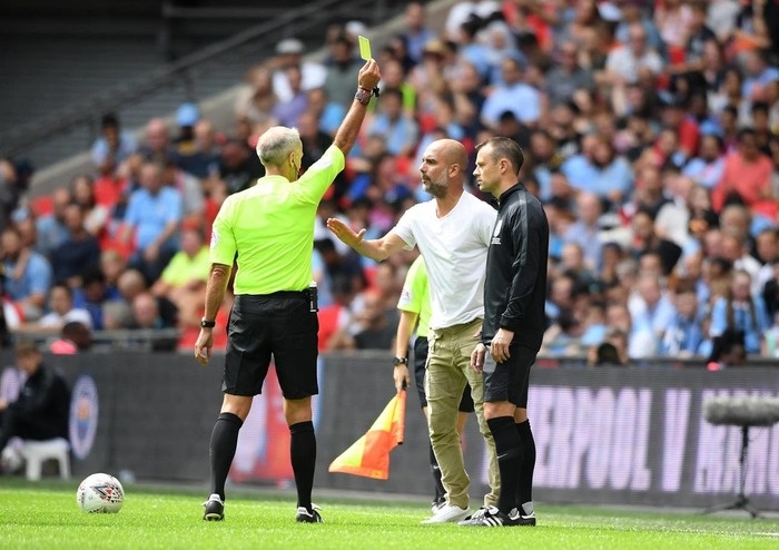 Vai Trò Và Quyền Hạn Của Trọng Tài Biên Là Gì? - HTSPORT.VN