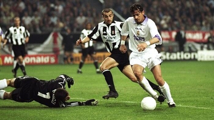 Bán kết là gì? Căng thẳng giữa 4 đội bóng xuất sắc