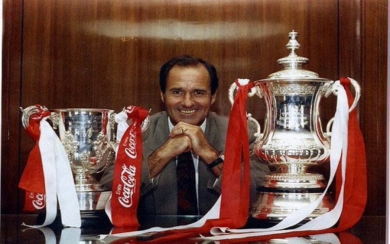 George Graham giúp đội bóng giành được 2 chức vô địch First Division