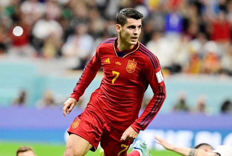 Cầu thủ La Roja nổi bật