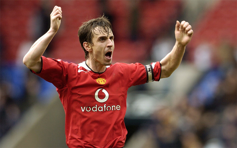 Hậu vệ phải Gary Neville