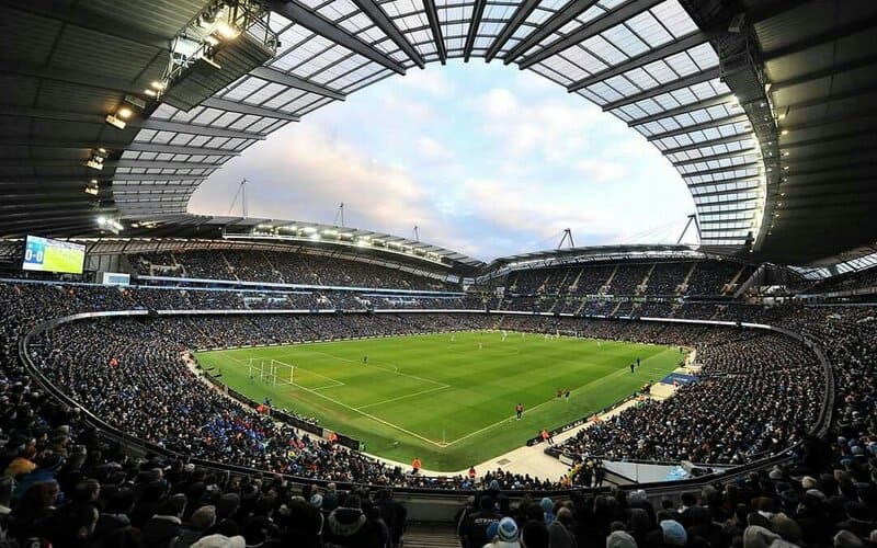 Etihad Stadium pháo đài của Man City