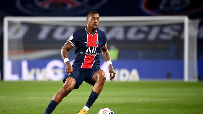 Thậm chí cầu thủ Presnel Kimpembe còn là một số ít cầu thủ trưởng thành từ PSG trụ lại được với đội bóng Cầu thủ Presnel Kimpembe - Niềm tự hào PSG và chấn thương