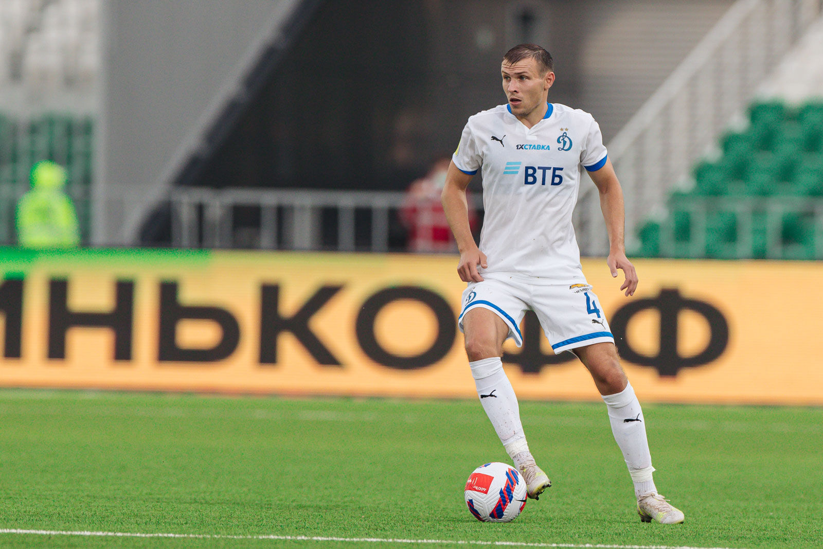 Sergey Parshivlyuk, defender | FC Dynamo Moscow