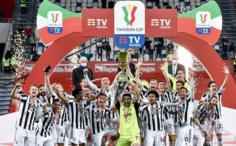 Juventus ăn mừng danh hiệu
