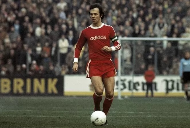 Những dấu ấn trong sự nghiệp của "Hoàng đế bóng đá" Franz Beckenbauer